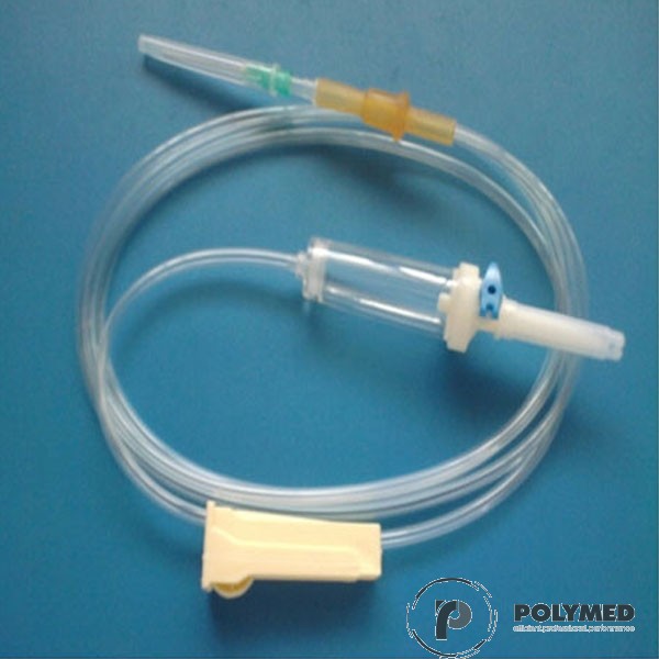 Trusă perfuzie cu ac plastic/metalic și Luer-Lock